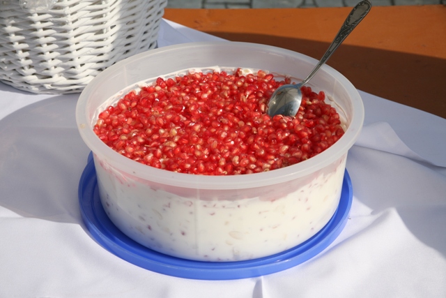October 28 and 29 - Pomegranates mixed with yoghurt and fruits